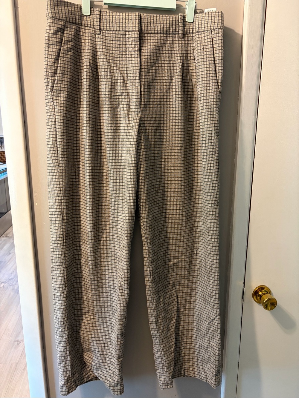 Aritzia Woman’s Plaid Dress Pants - Beige/Tan